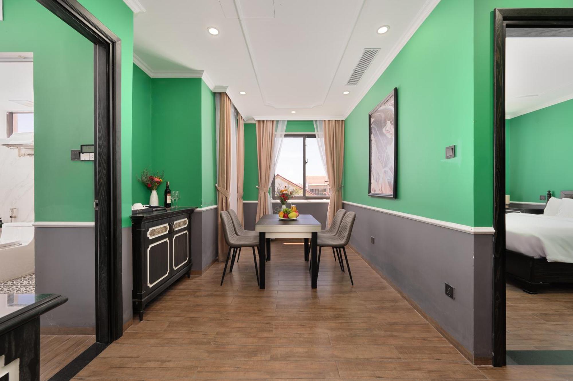 Athenia Boutique & Отель 4*
